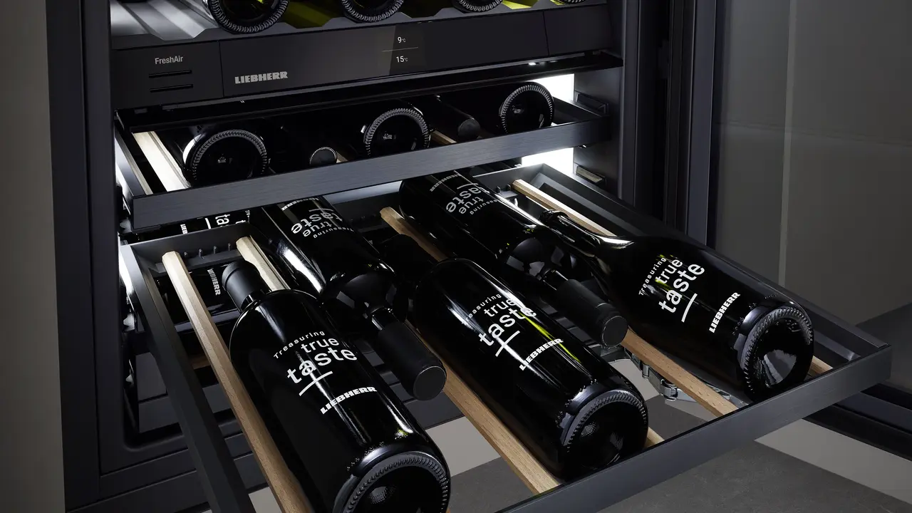 UWgb 3631 Vinidor ワインのテンパリングに適したアンダーカウンター